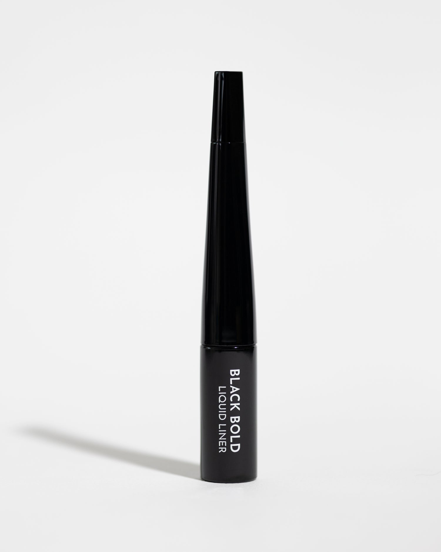 BLACK BOLD LIQUID LINER