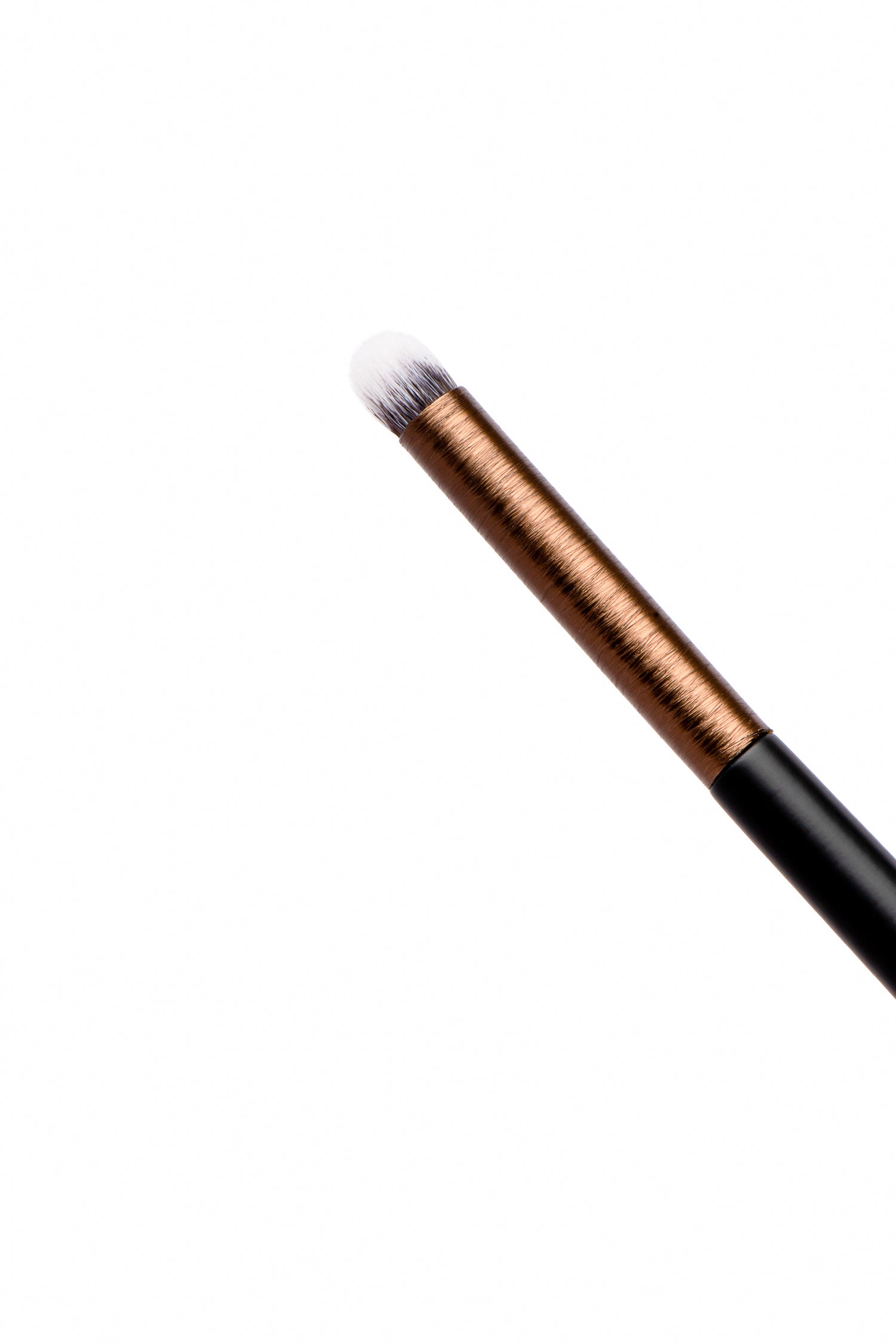 1800 BROCHA DELINEADORA SMOKY PRO