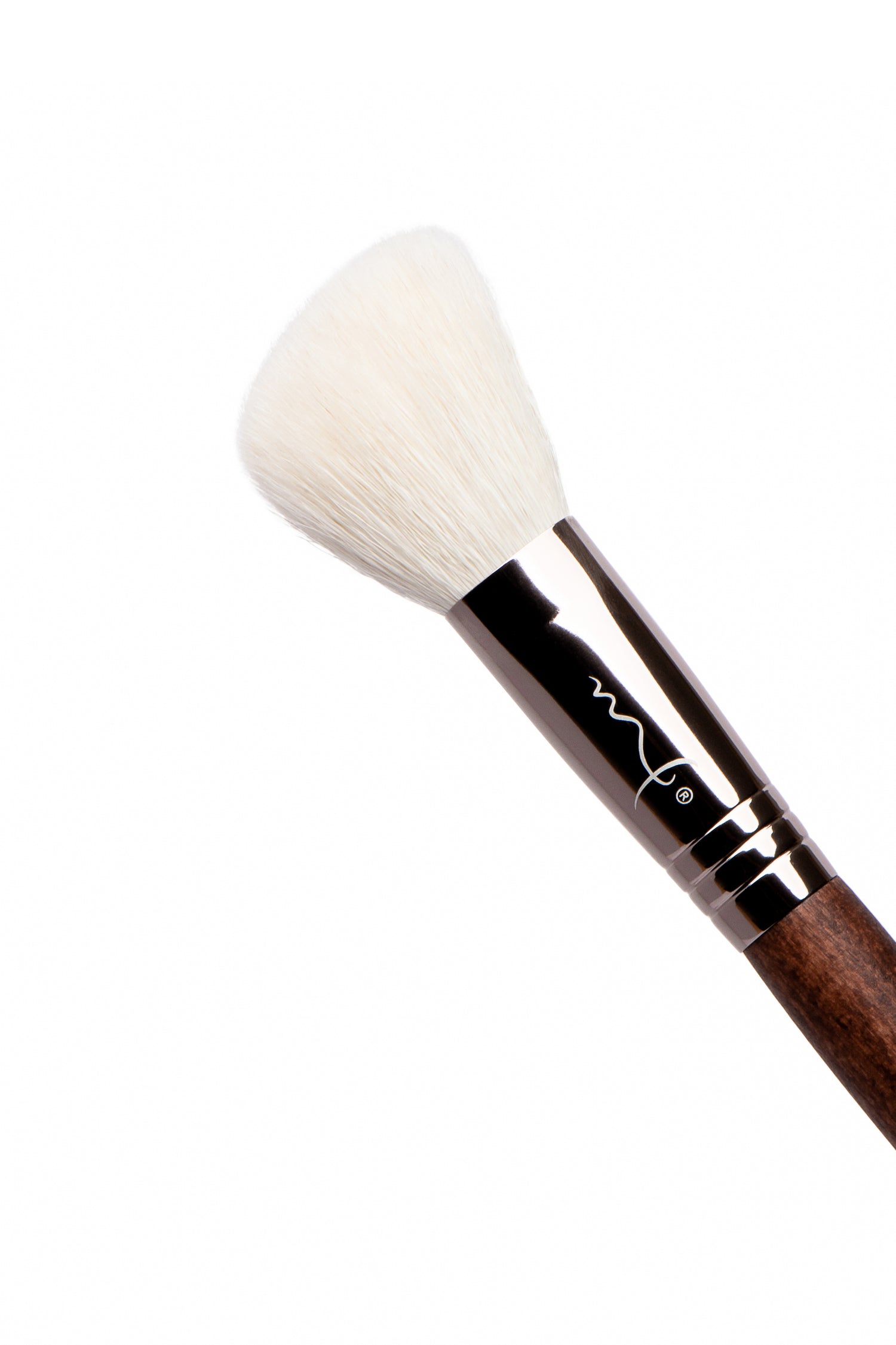 1704 BROCHA ANGULAR MEDIANA